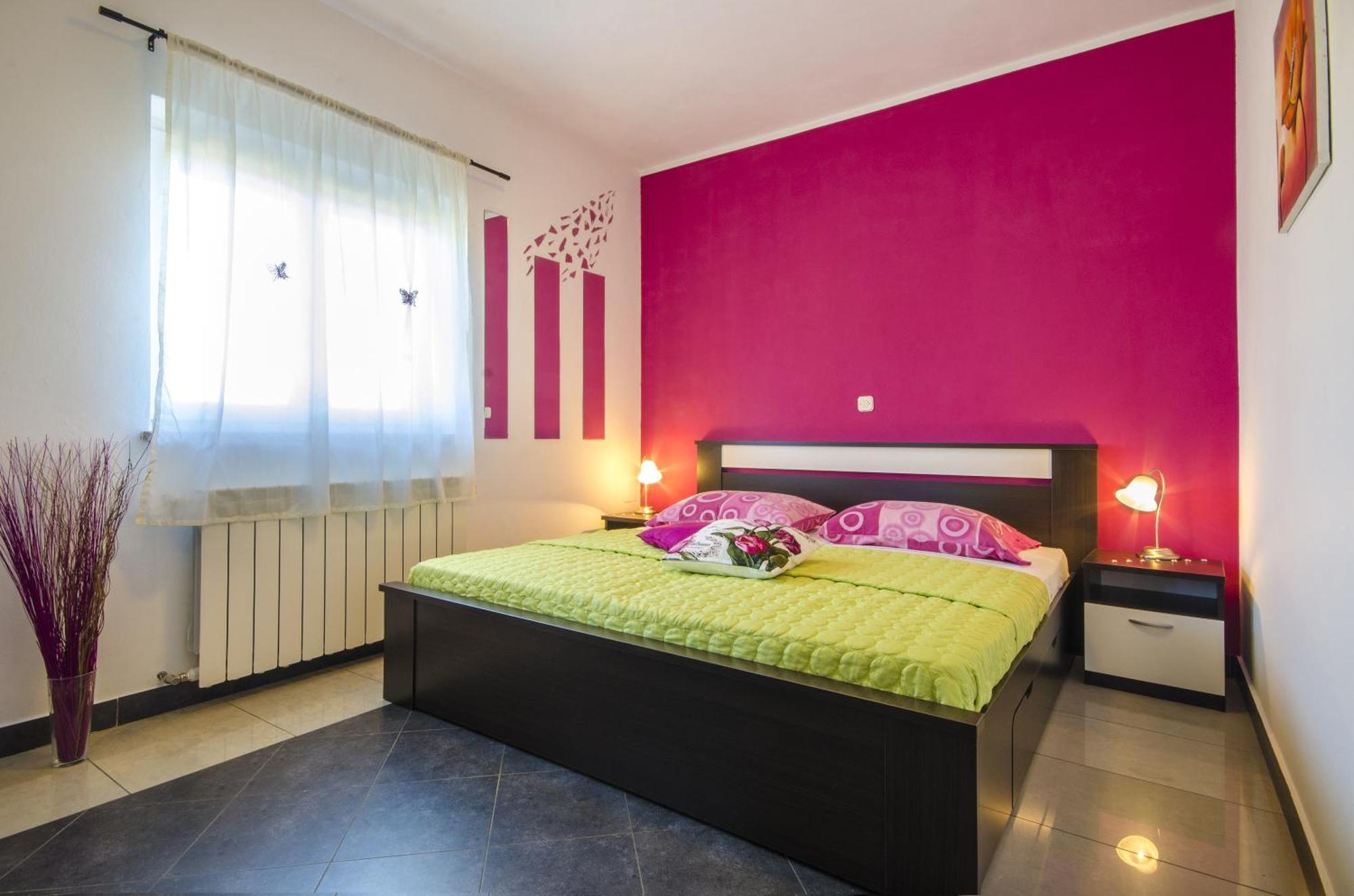 Apartment And Room Marlen Rovinjsko Selo Room photo